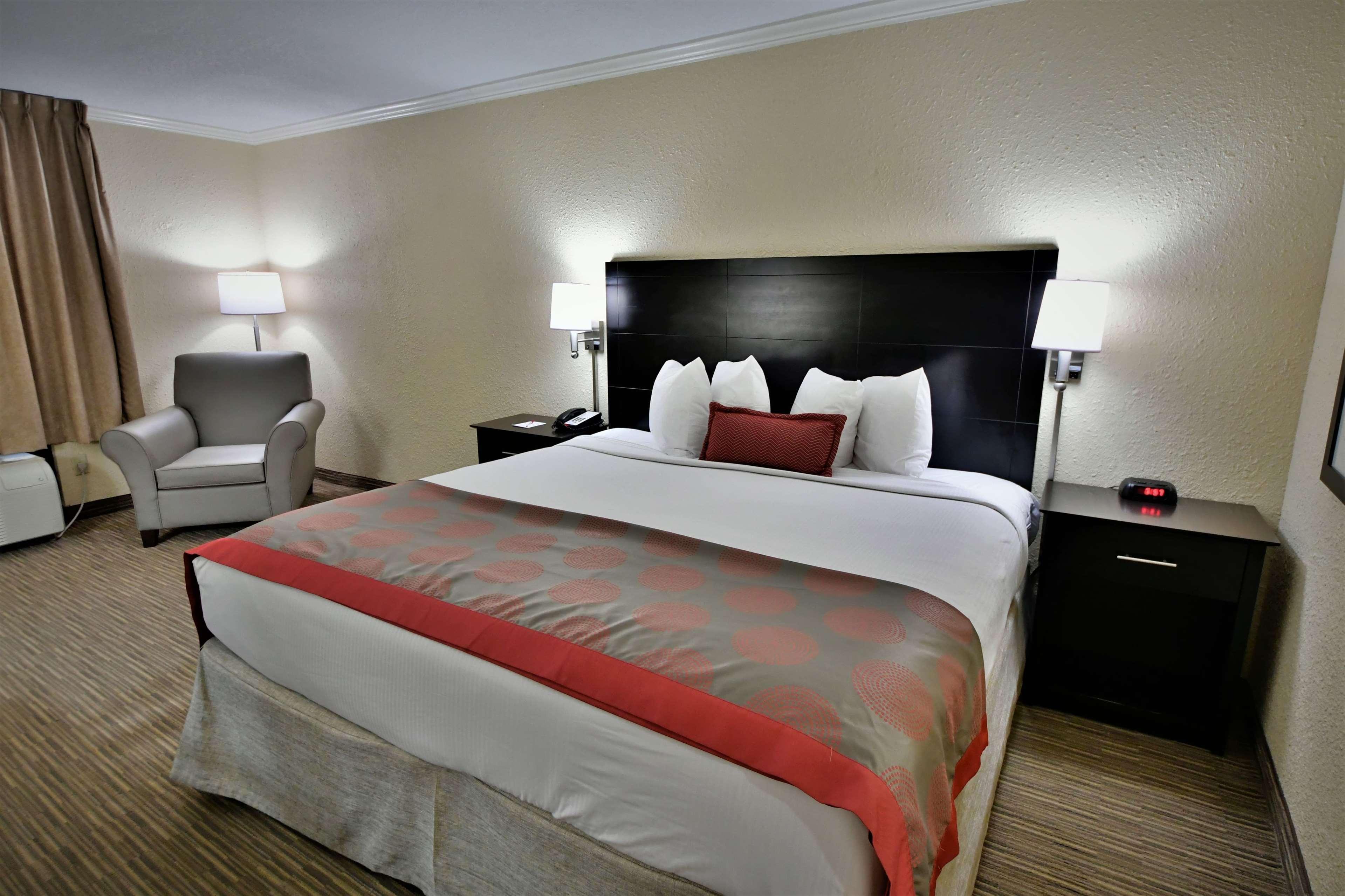Ramada By Wyndham Jacksonville Hotel & Conference Center Habitación foto